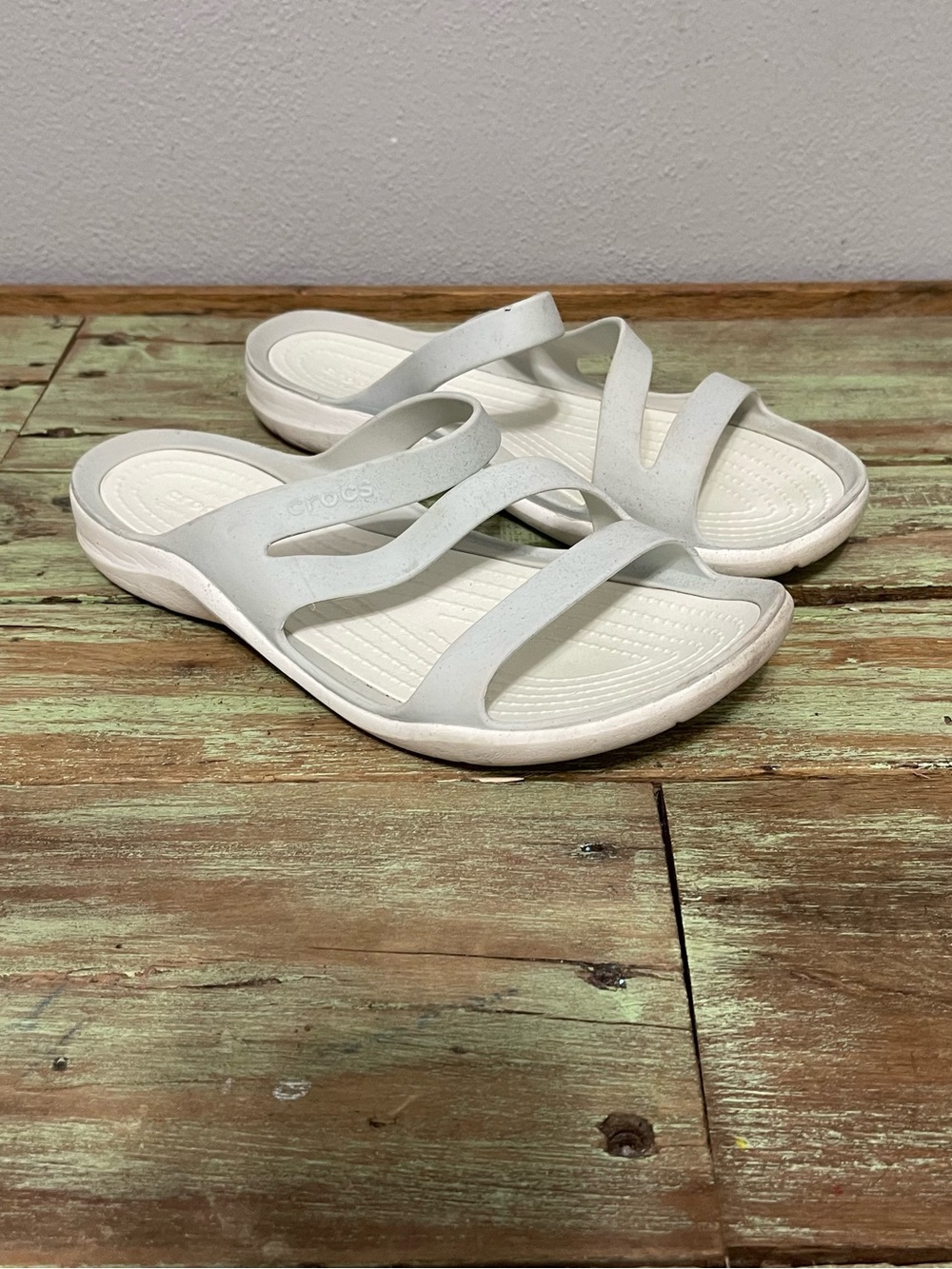 Crocs Iconic Comfort Strappy Casual Sandals Pale Blue Rubber Womens 7